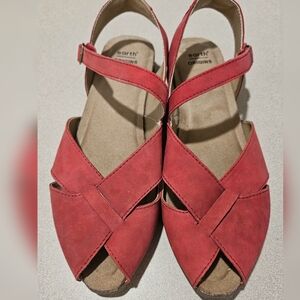 New Earth Origins Leather Sandals 10 Wide